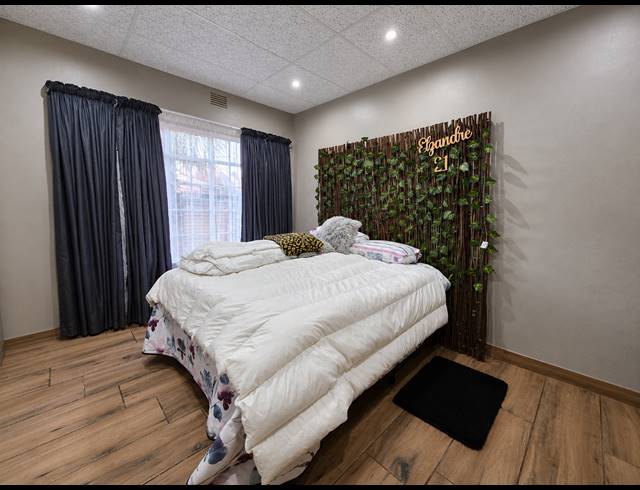4 BEDROOM HOUSE FOR SALE IN SONLAND PARK